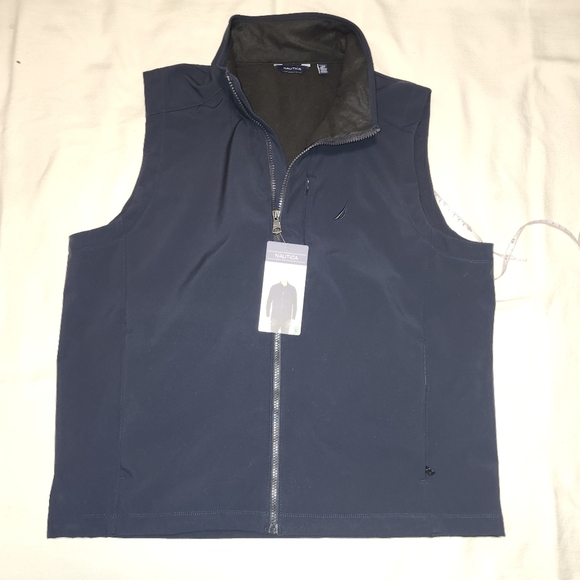Nautica Men's Navy Blue Vest - Picture 1 of 10